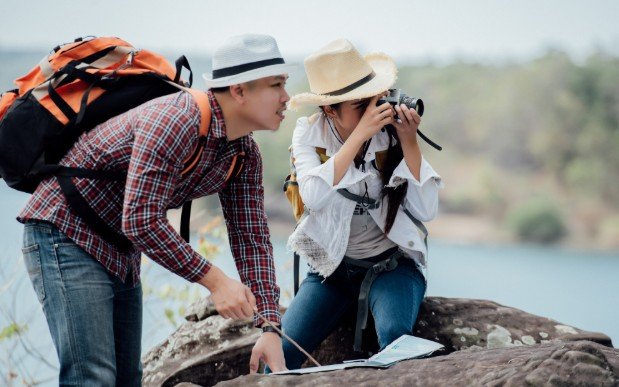 Safe Outdoor Adventure Tips for First-Time Travelers
