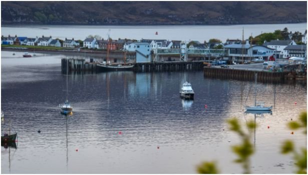 Wander Shore Street and the Working Harbour