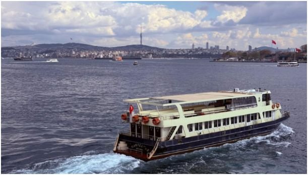 Booking the Ullapool to Stornoway Ferry Without Stress